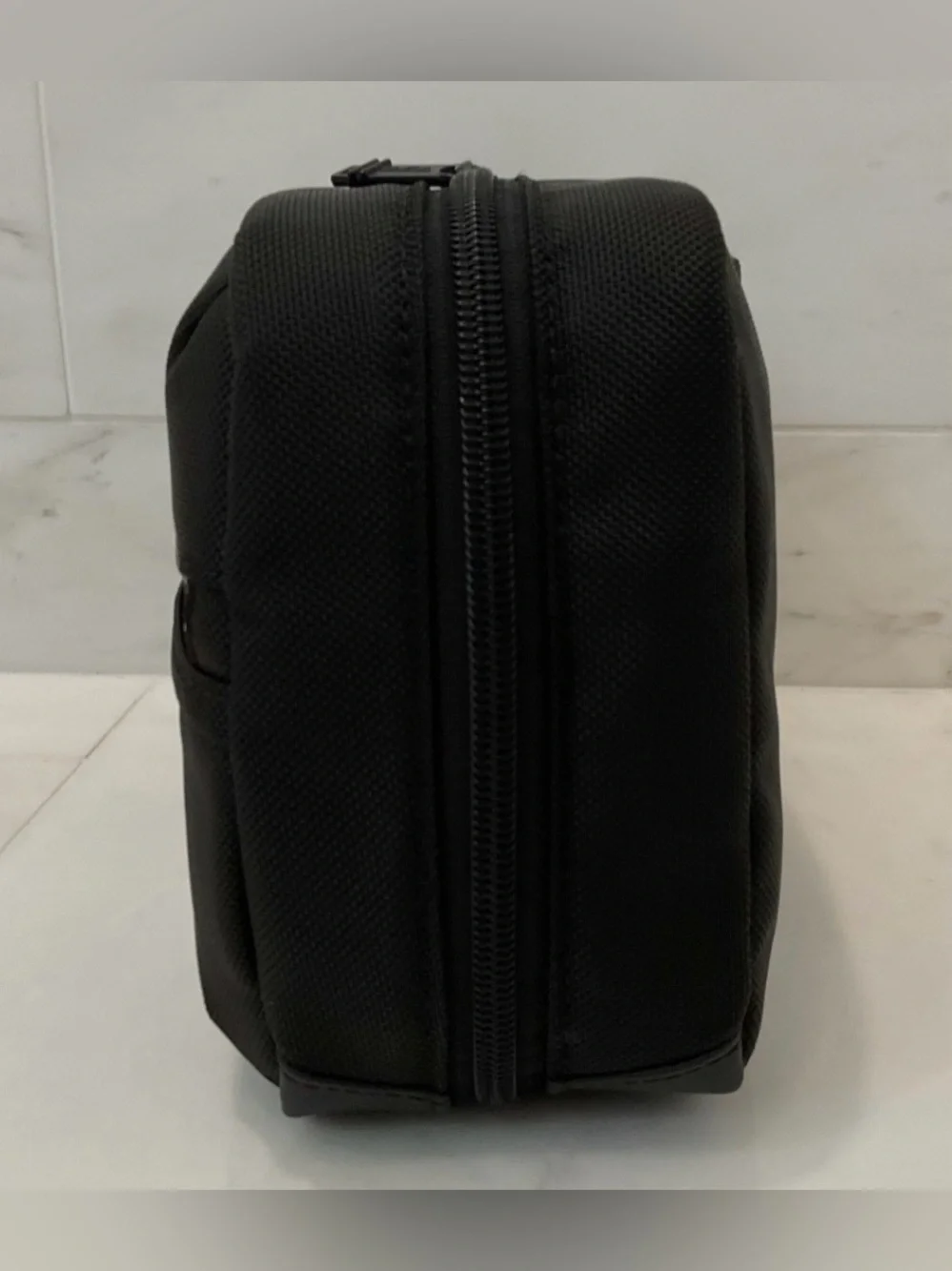NEW Tumi ALPHA BRAVO 9.5” RESPONSE Travel Kit Dopp Toiletry Kit - BLACK